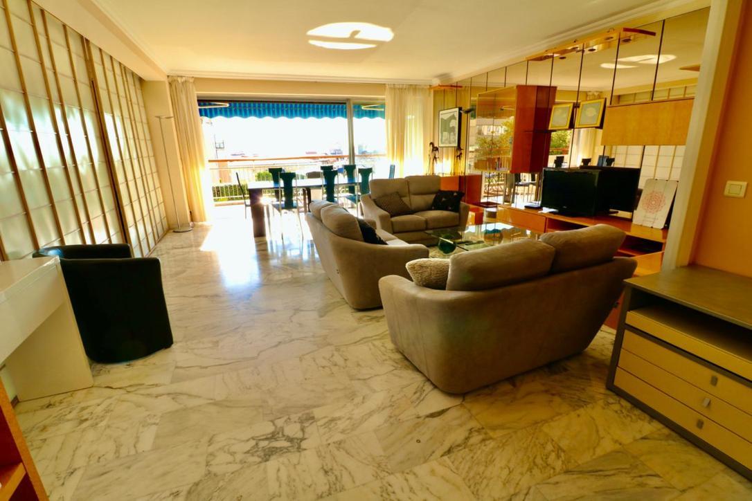 2, 3 And 4 Bedroom Sea View Forville Apartments 5 Mins From The Palais 칸느 외부 사진