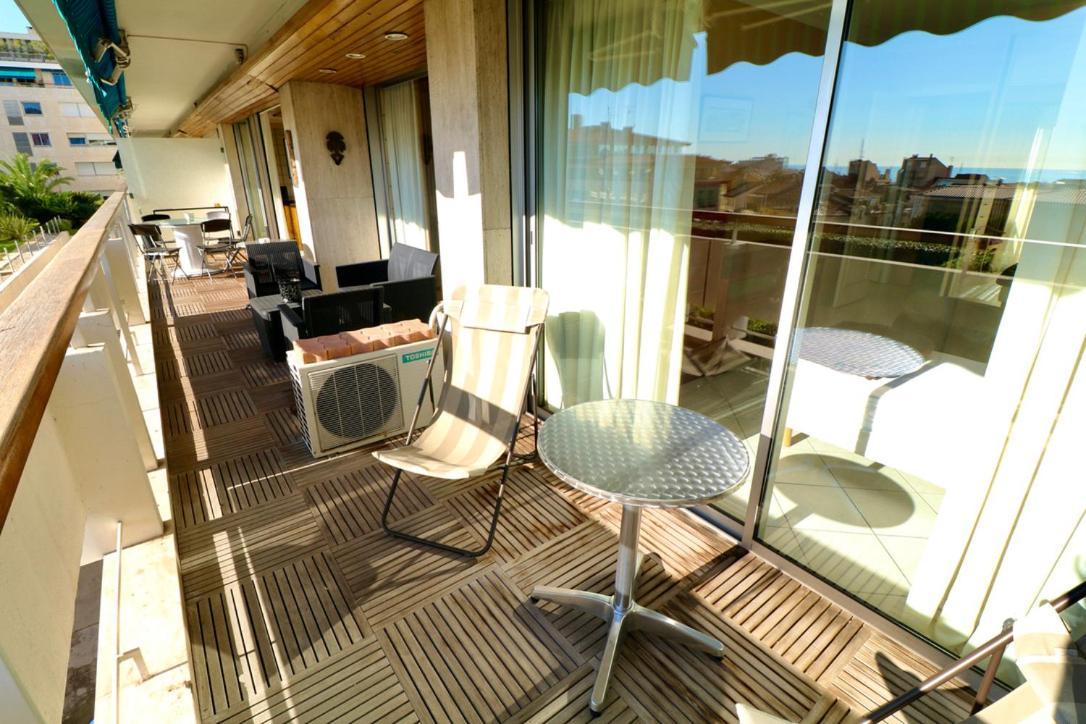 2, 3 And 4 Bedroom Sea View Forville Apartments 5 Mins From The Palais 칸느 외부 사진