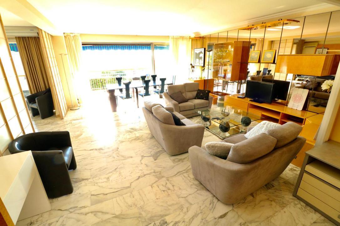 2, 3 And 4 Bedroom Sea View Forville Apartments 5 Mins From The Palais 칸느 외부 사진