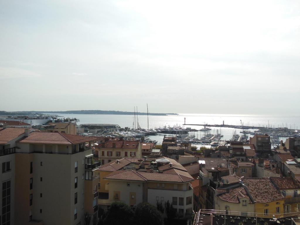 2, 3 And 4 Bedroom Sea View Forville Apartments 5 Mins From The Palais 칸느 객실 사진