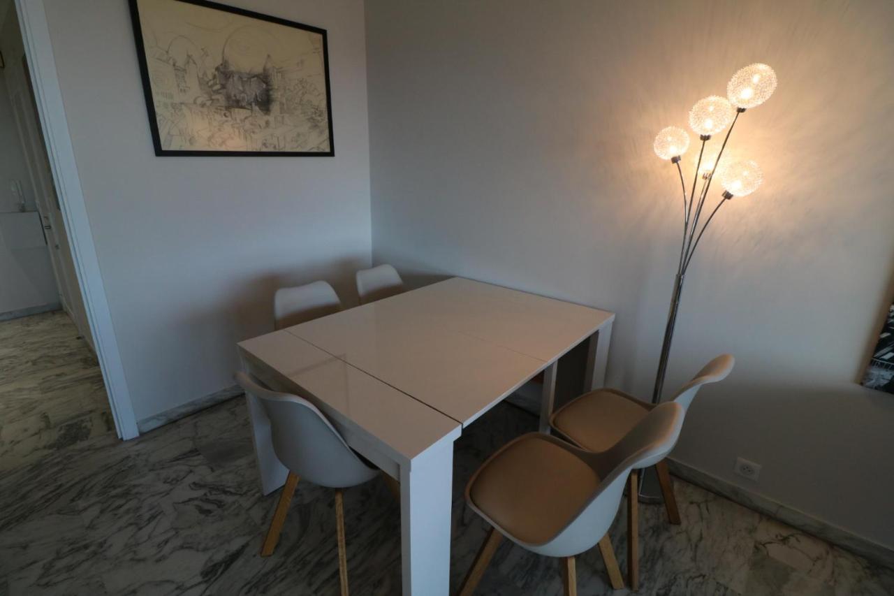 2, 3 And 4 Bedroom Sea View Forville Apartments 5 Mins From The Palais 칸느 외부 사진